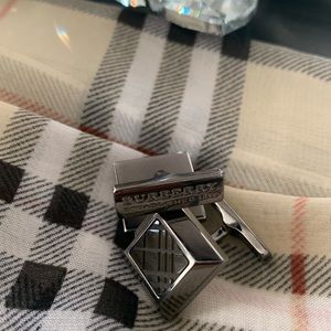 Authentic Burberry mens cuff links